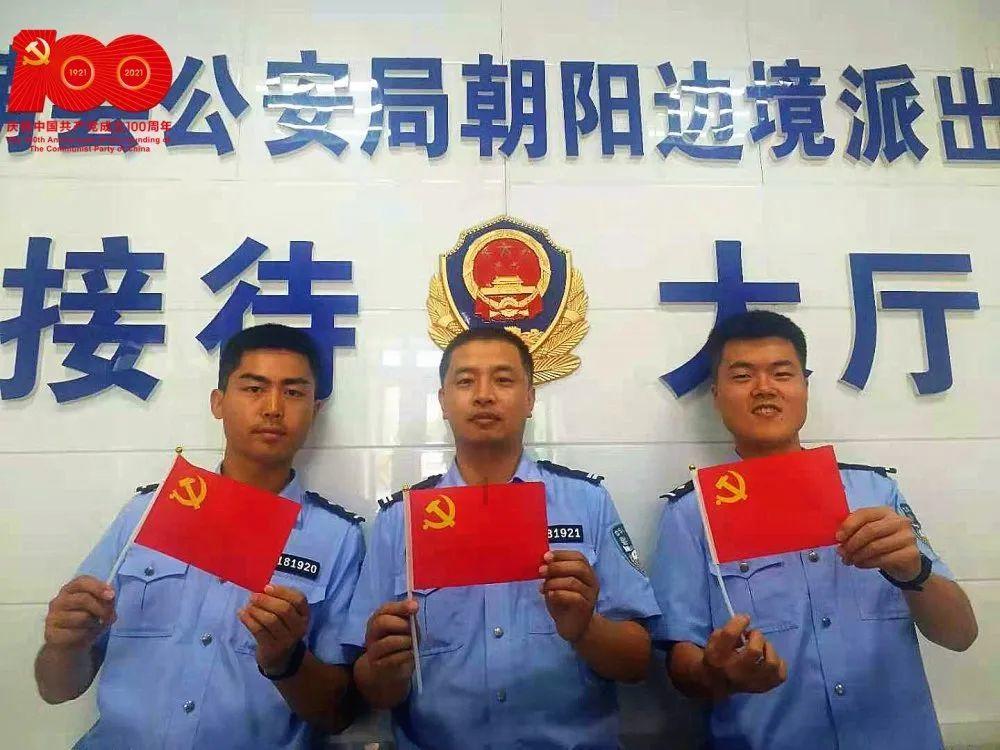 于正和祝绪丹事件升级，于正在新剧开机仪式上，公认人身攻击对方