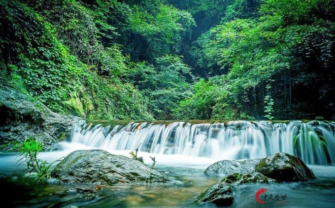 颈椎痛戴颈托多久合适，可以长期戴吗？