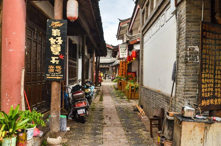 乌迪内斯高层:将努力找出种族歧视迈尼昂的球迷,并终身禁止入场